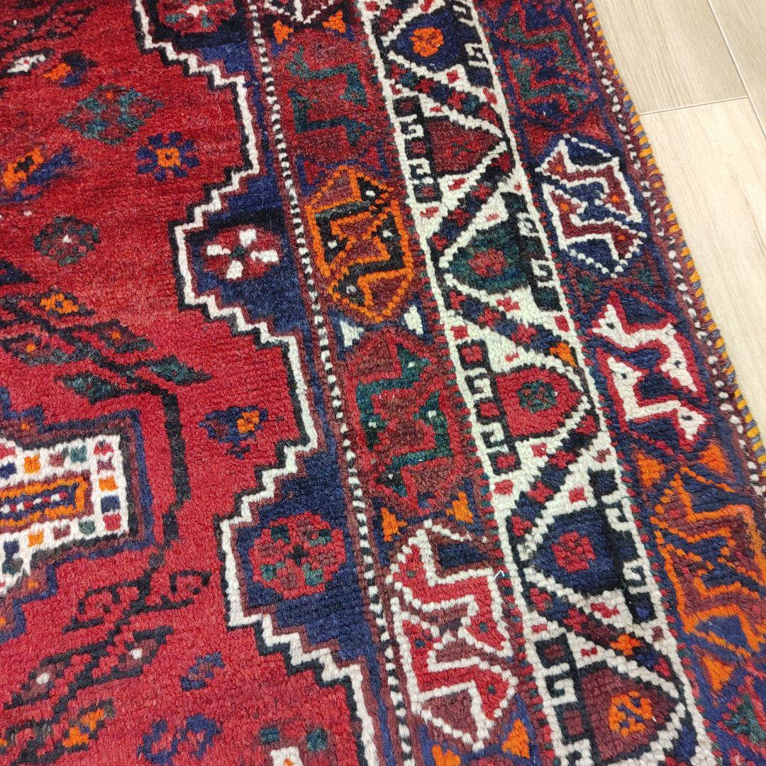 ペルシャ絨毯　シ－ラーズ産 236x160 クリーニング済 shiraz