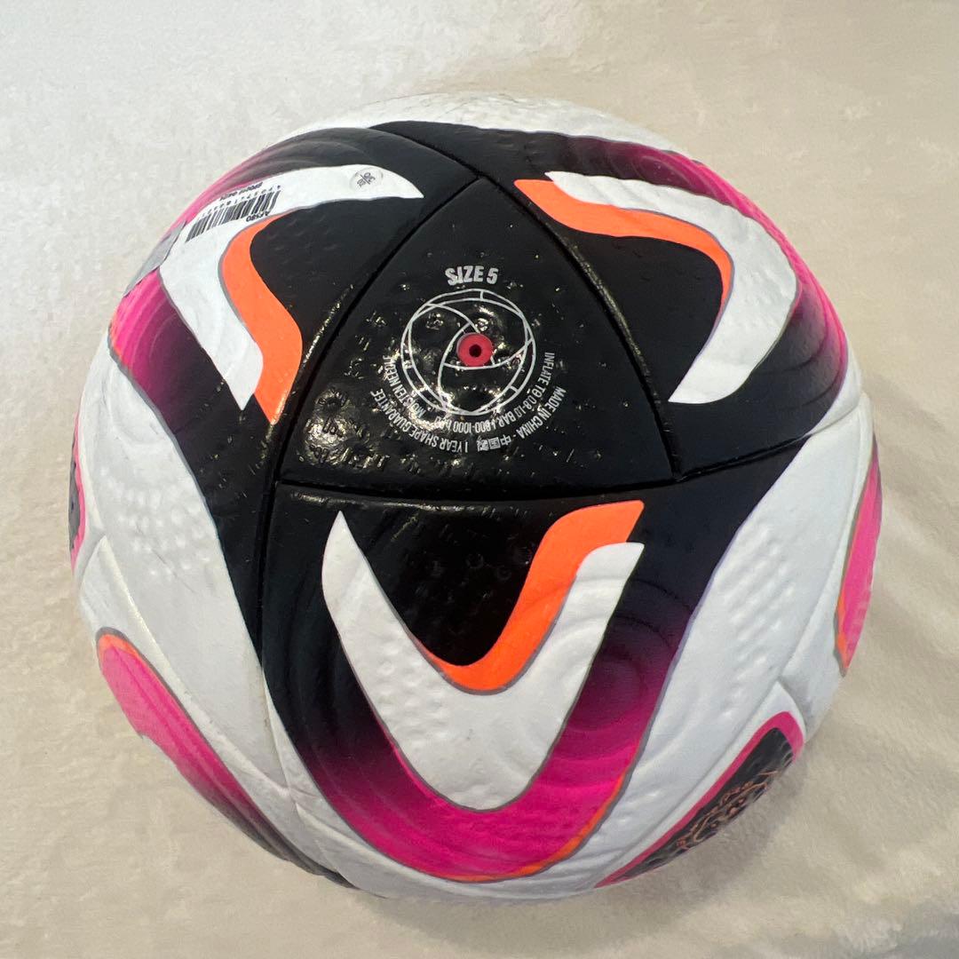 CONEXTZ4 PRO サッカーボール サイズ5 公式試合球