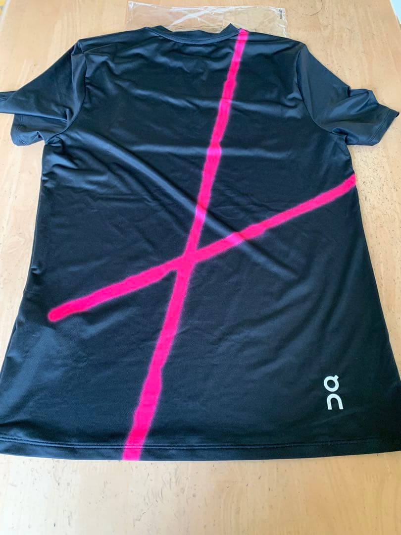 【希少XSサイズ】On court グラフィックTシャツ