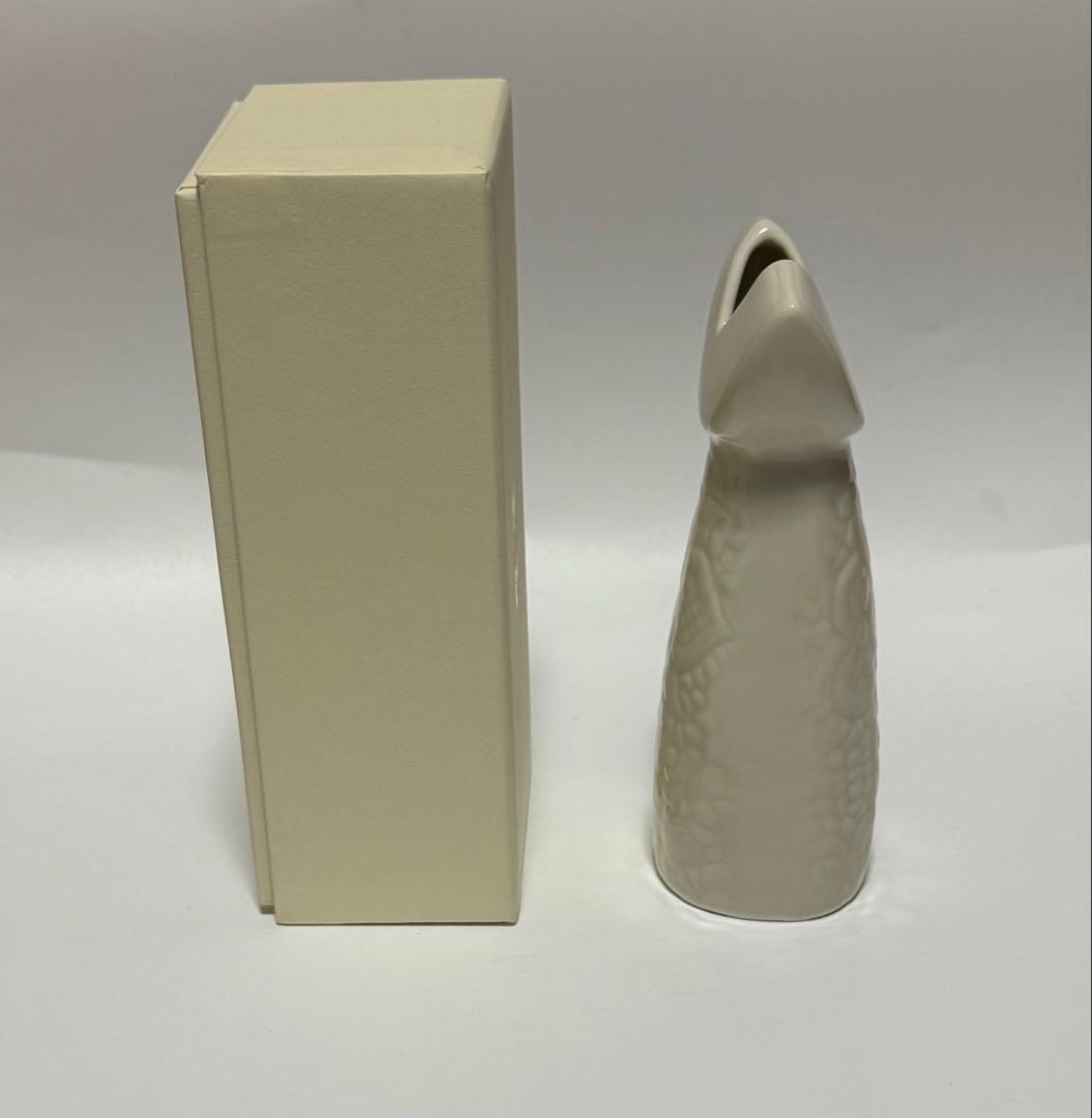 Lisa Larson リサラーソン　花のために　限定　ドレス　花瓶　ホワイト