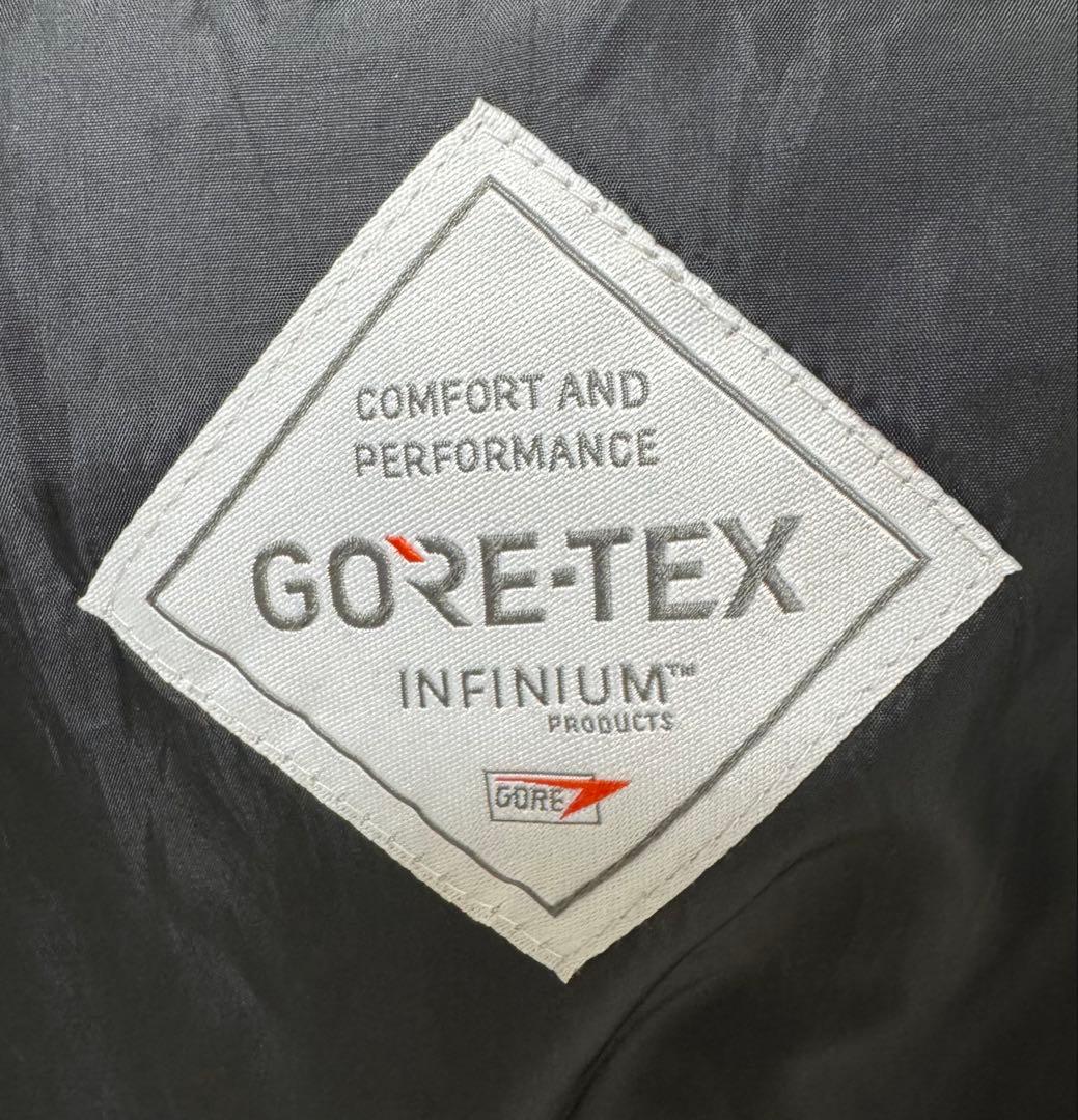 +Phenix GORE-TEX INFINIUM 中綿COACH JACKET
