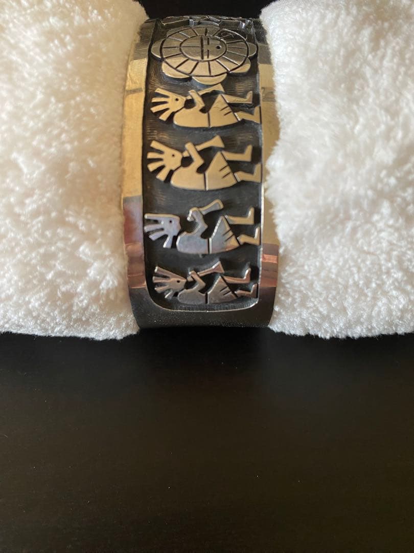 Delfred（Sparks）・Masawytewa ココペリ サンフェイス