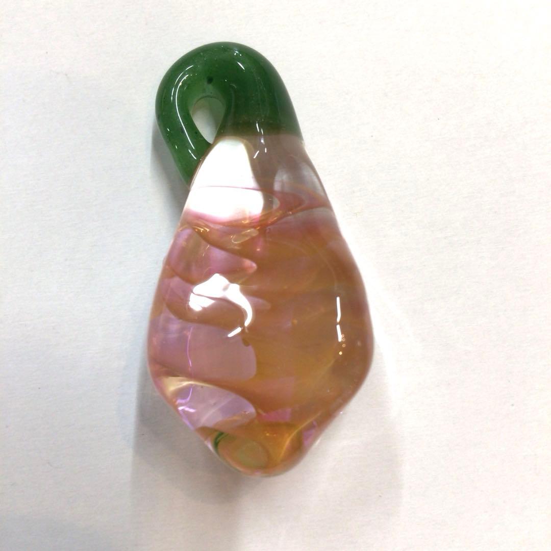 F　ペンダントトップ　SILICOSIS　シリコシス　ガラス玉 ネックレスパーツ