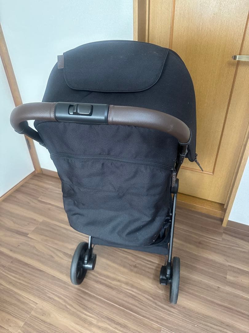 NUNA ブラック ベビーカー【正規74800円】