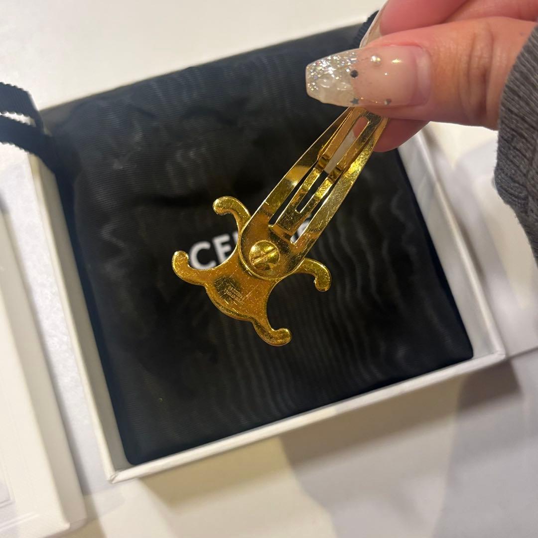 CELINE ゴールド ヘアピン 巾着付き