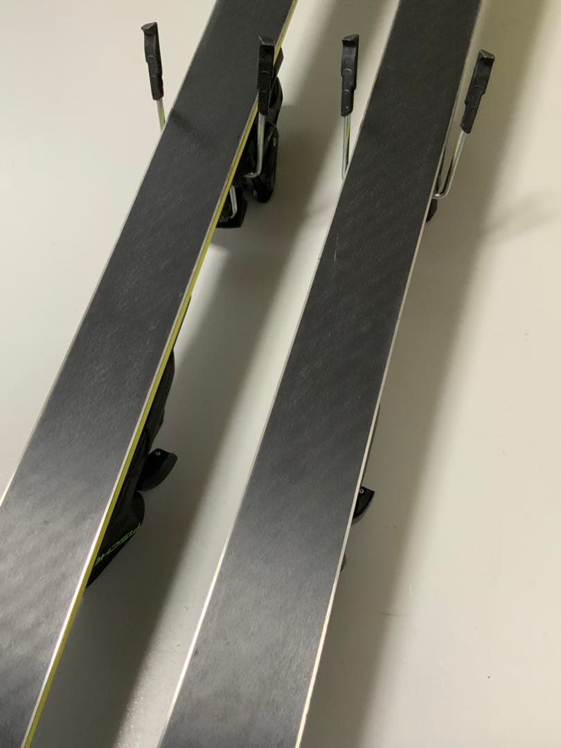 FISCHER RC4 WORLD CUP 180cm 板+ビンディング