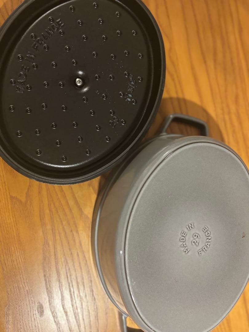 staubストウブピコココットオーバルグレー 29cm両手鋳物ホーロー鍋IH対応