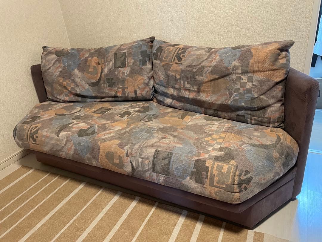 引き取り限定！ 抽象パターン ファブリック 2人掛けソファ