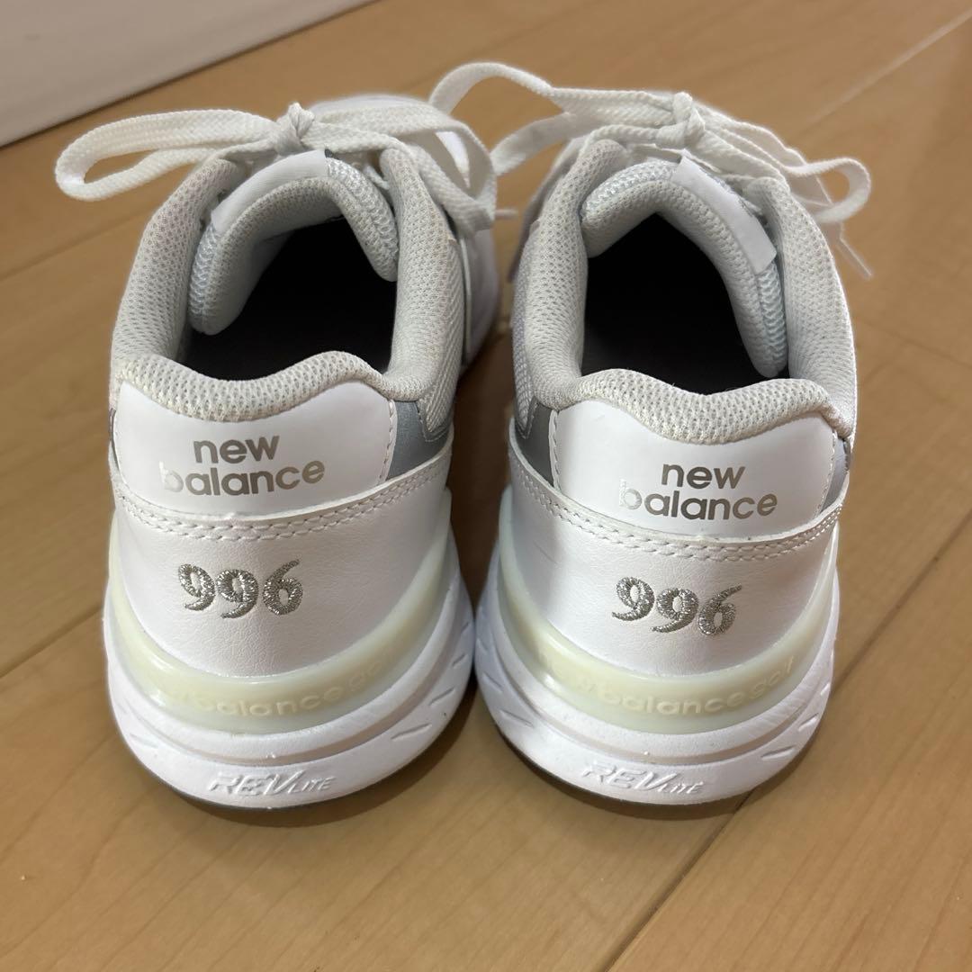 【みーた】New Balance ゴルフシューズ 女性用 23.5cm