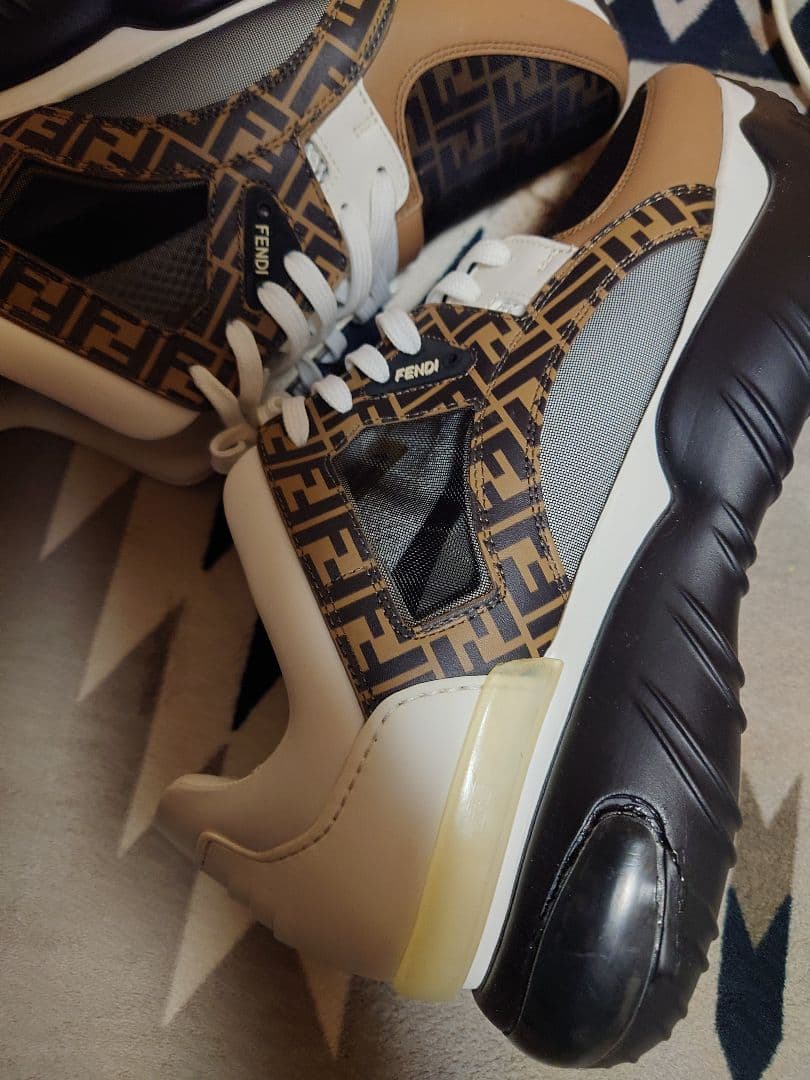 【極美品】FENDI ズッカ柄 ローカット レザー＆メッシュスニーカー 28cm