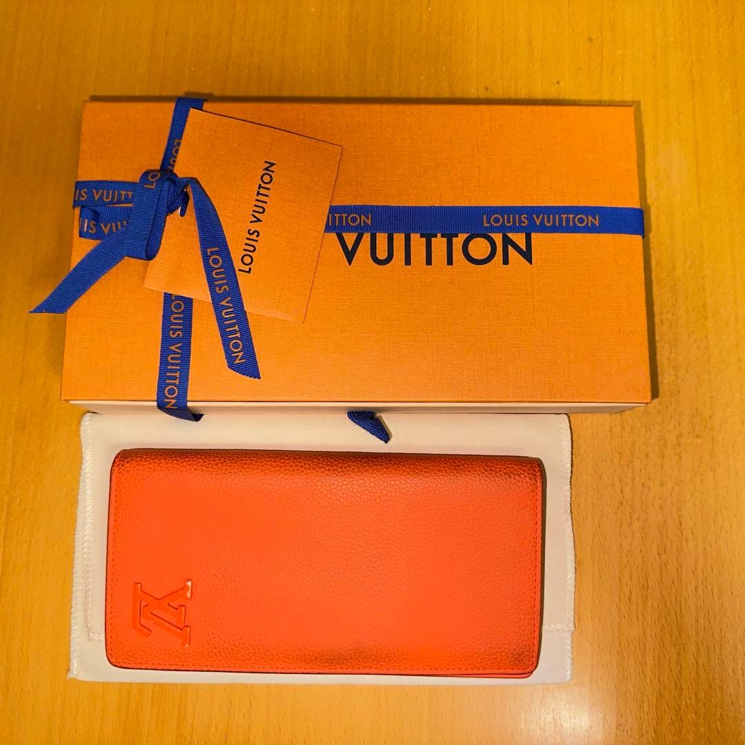 ルイヴィトン　メンズ　長財布　オレンジ