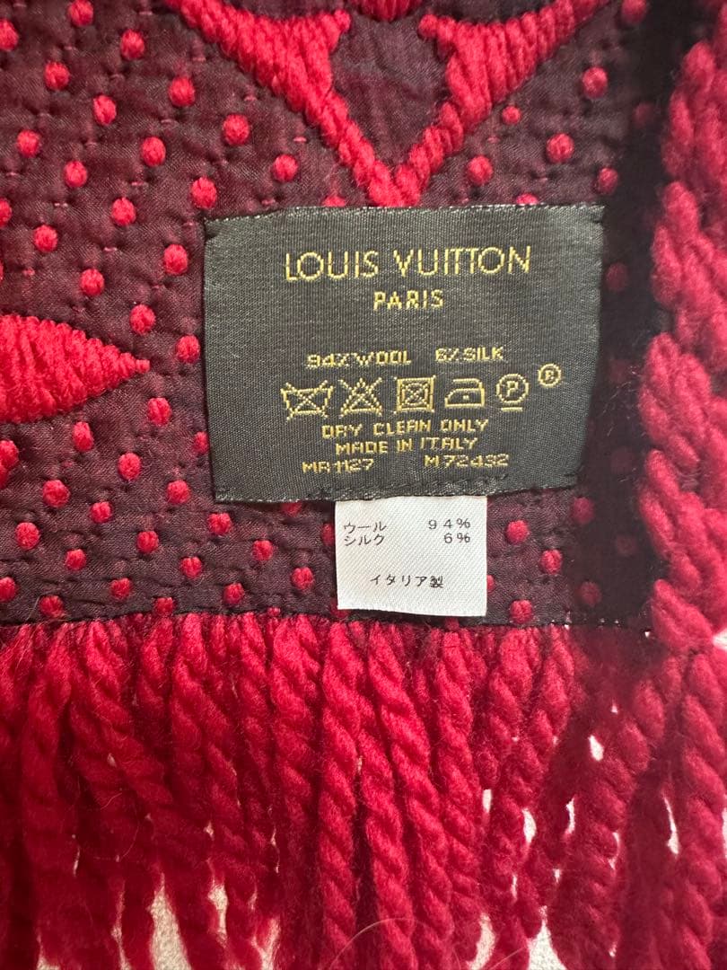 LOUIS VUITTONルイ・ヴィトン 赤 ロング マフラー