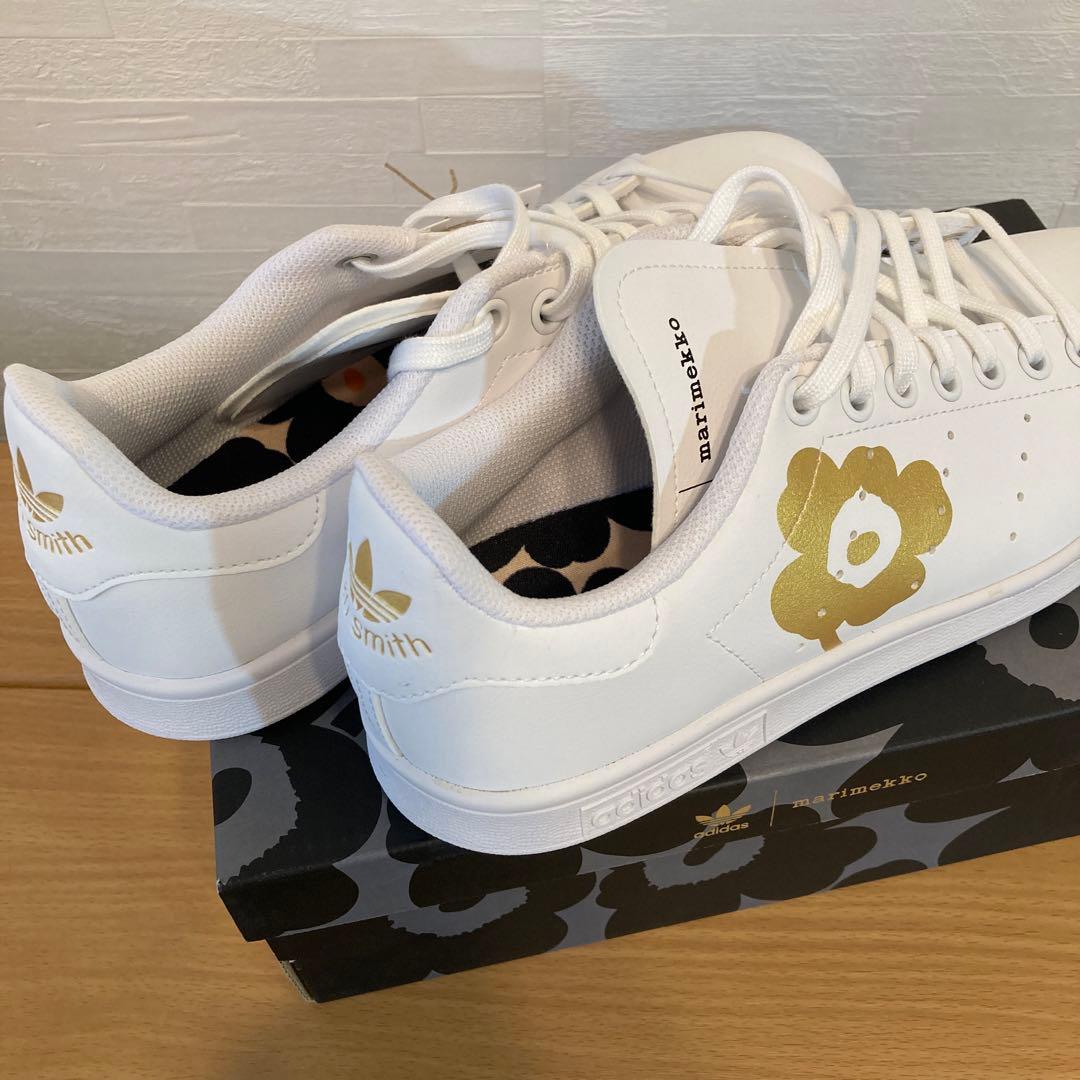 adidas Stan Smith ✖️ marimekkoホワイト ゴールド