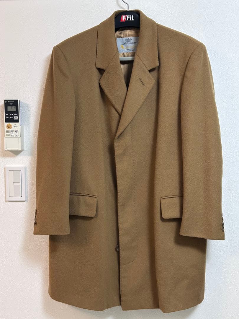 アクアスキュータム　チェスターコート　英国製