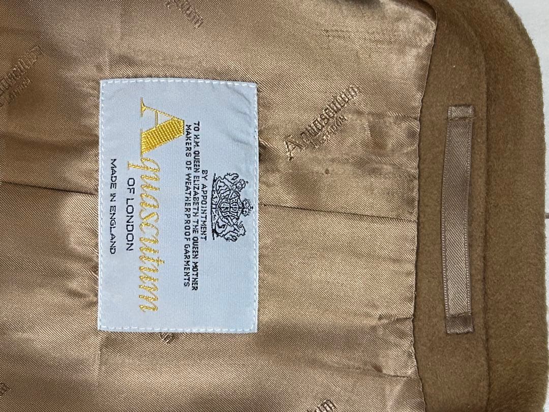 アクアスキュータム　チェスターコート　英国製