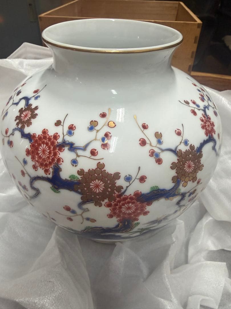 新品未使用　最高級　有田焼　花瓶　宮内庁御用達