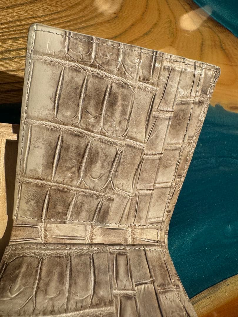 1/2終了　三京商会　ヒマラヤクロコダイル　２つ折り財布　男女兼用　クロコ