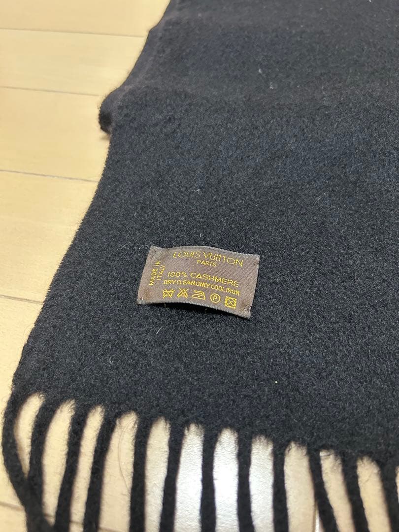 LOUIS VUITTON ルイヴィトン　カシミヤマフラー　ブラック