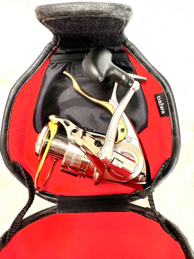 〈祐〉ダイワTOURNAMENT トーナメンISO Z4000LBD