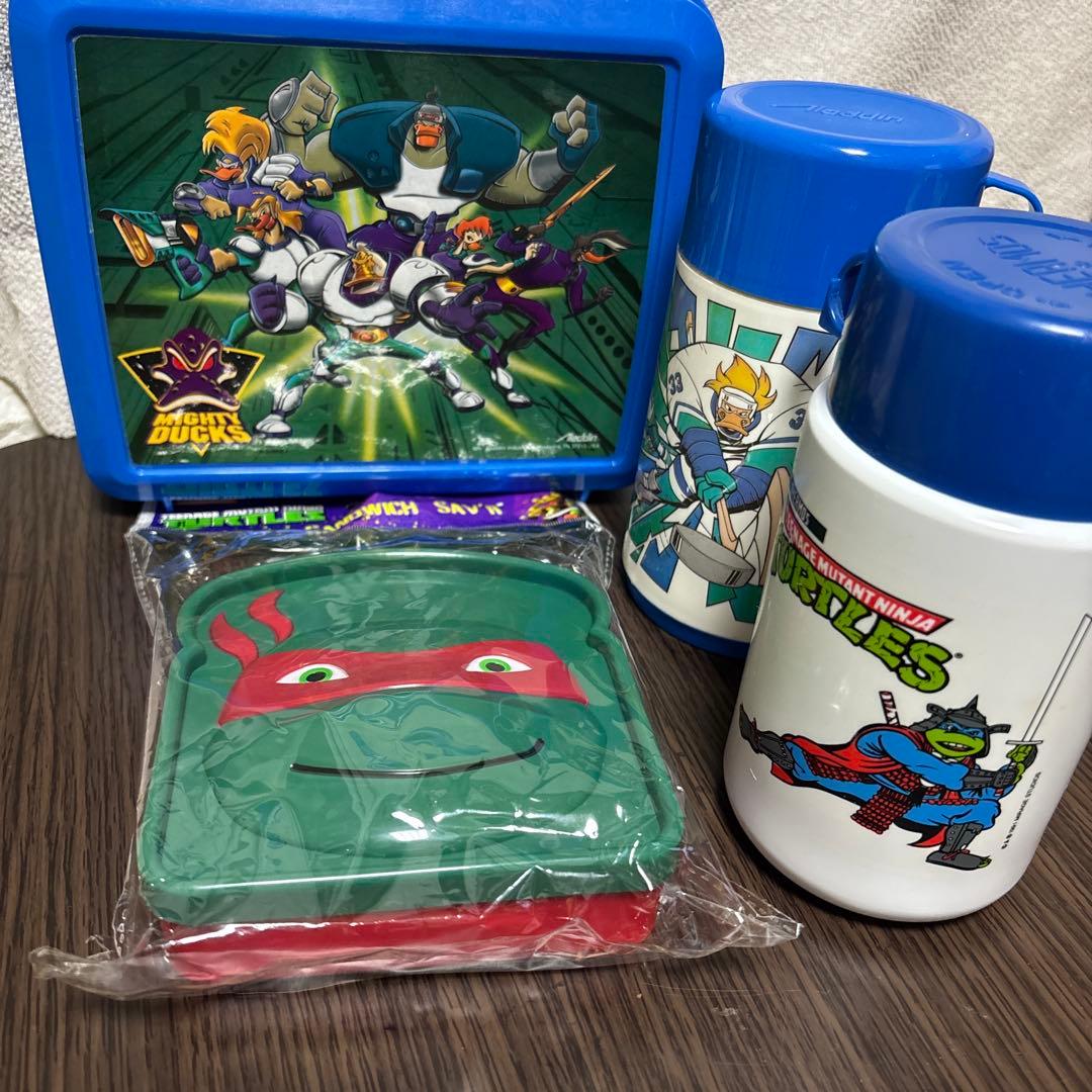 マイティ・ダックス　忍者タートルズ　ランチボックス水筒セット