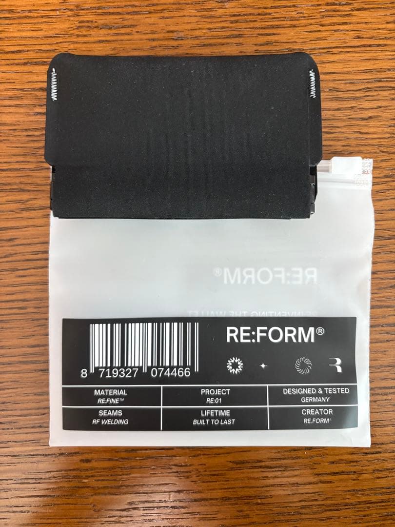 小物 RE:FORM RE:01 (COIN SLEEVE)