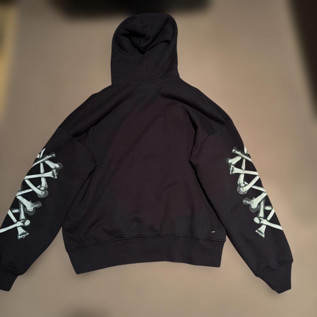 AMIRI スカルデザイン ブラックパーカー