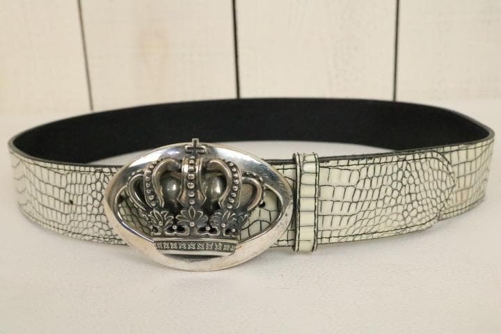 リ*君様 【超美品】☆ジャスティンデイビス： シルバー925　王冠バックル　レザ