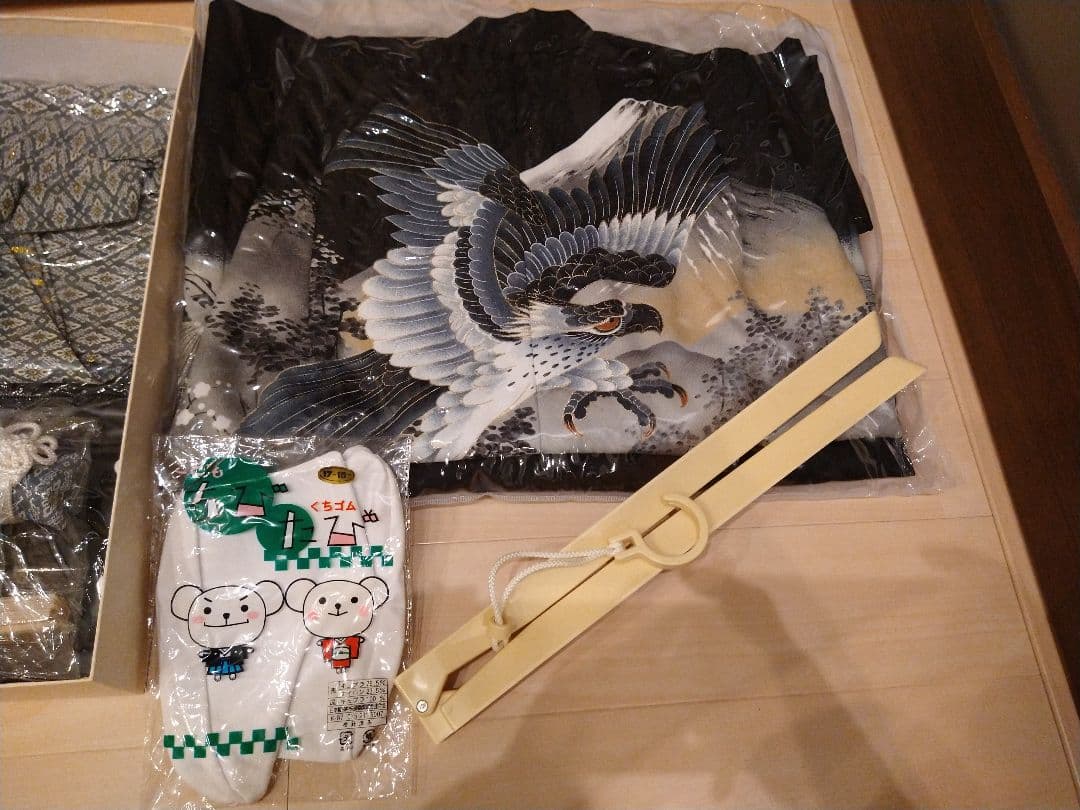 七五三 着物セット 黒地 鷹デザイン　足袋草履セット