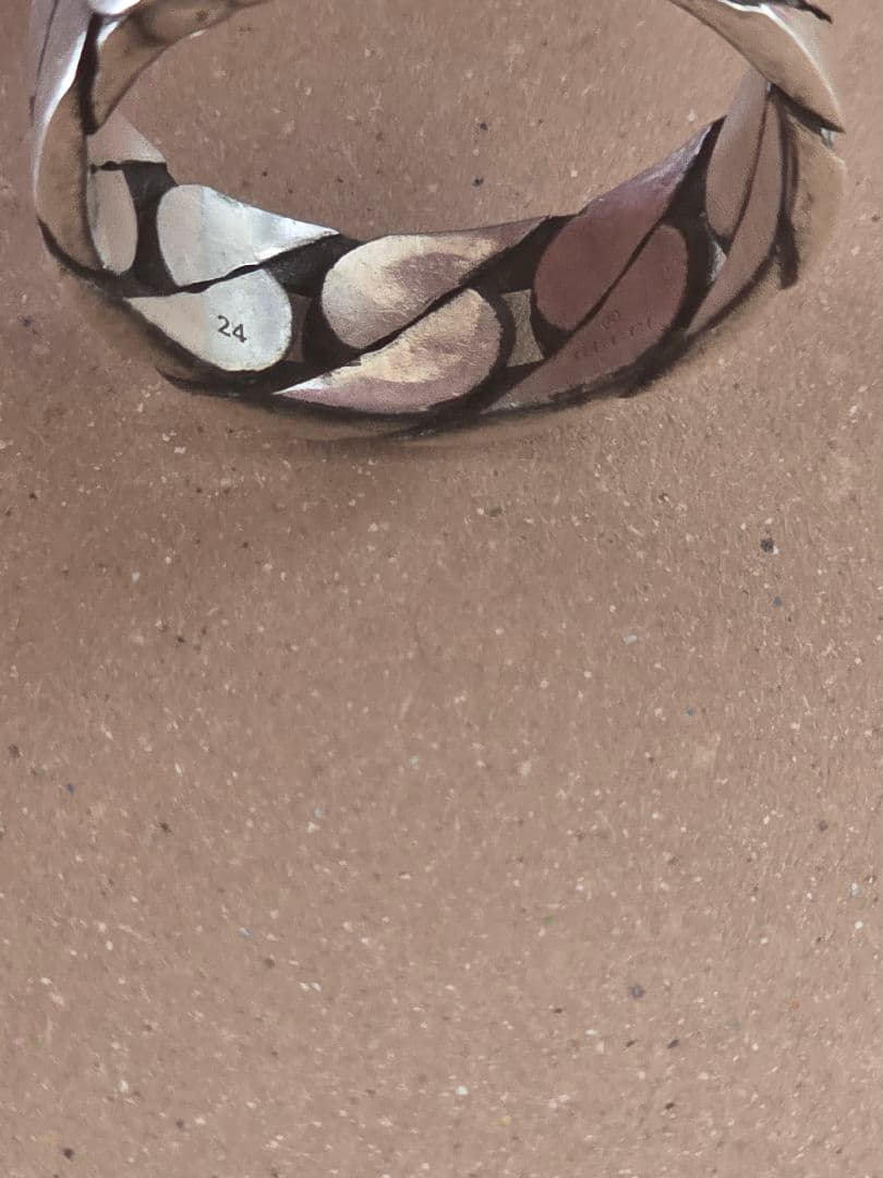 GUCCI シルバーリング サイズ24