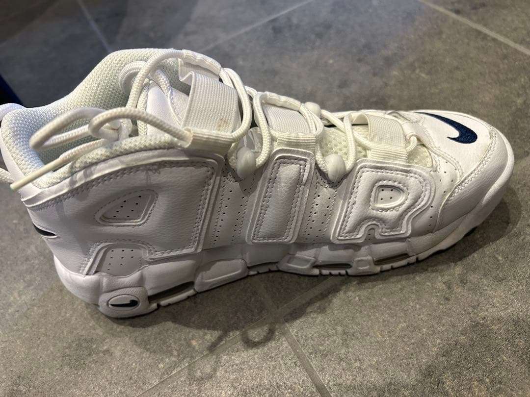 ナイキ GS エアモアアップテンポ \"ホワイト/ミッドナイトネイビ