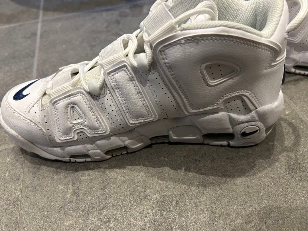 ナイキ GS エアモアアップテンポ \"ホワイト/ミッドナイトネイビ