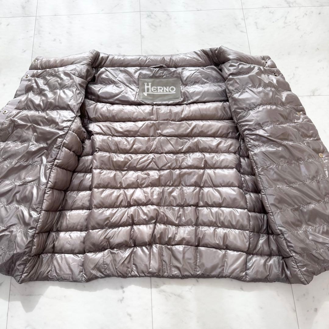 【美品】HERNO ヘルノ ダウン ライトダウン 手洗い 軽量 フレアスリーブ