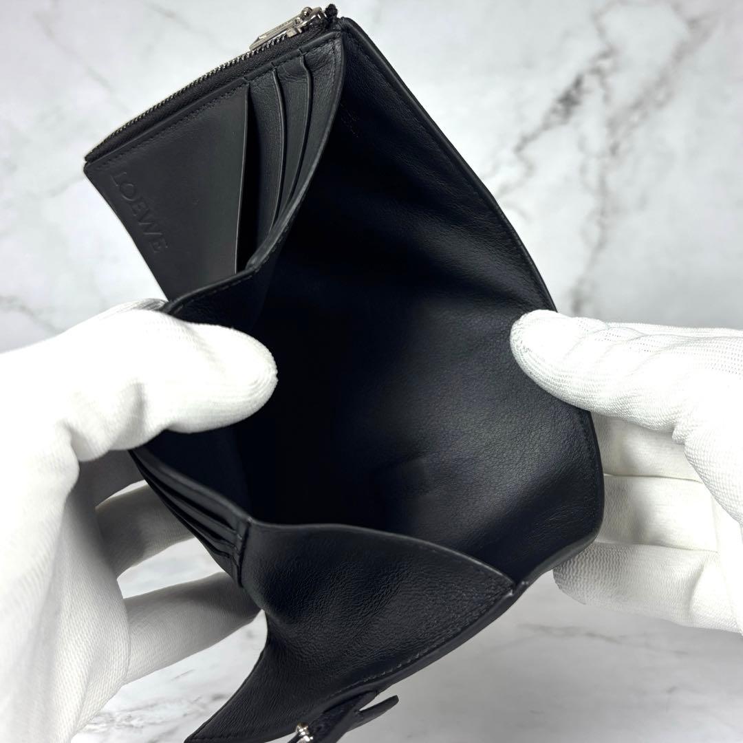 LOEWE ロエベ 三つ折り財布 バーティカルウォレット 財布