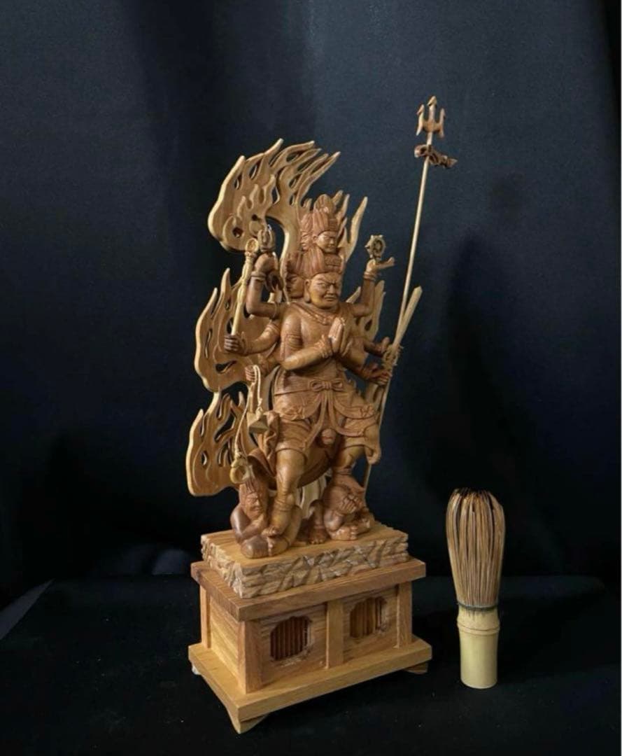 総ケヤキ材　仏教工芸品　木彫仏像　最高級品　仏師手仕上げ品　大元帥明王立像