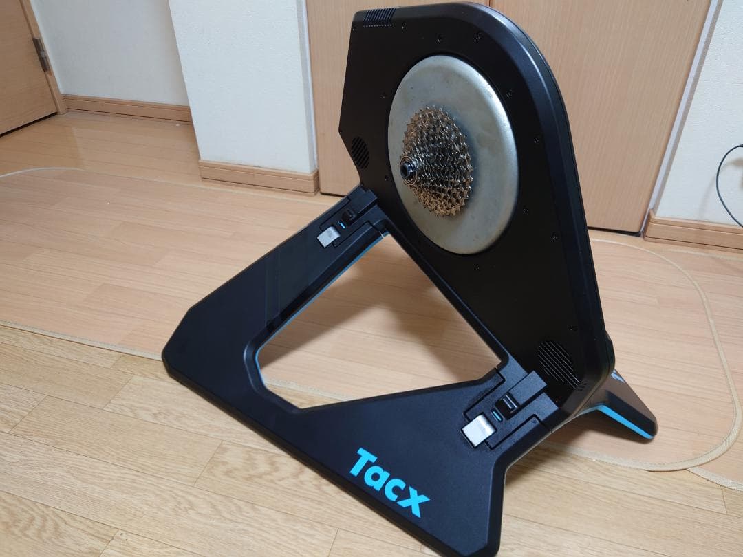 Tacx NEO 2T Smart トレーナー 動作確認 12sスプロケット付属