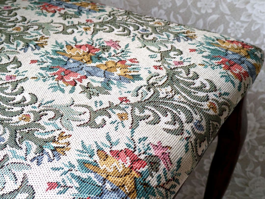 お値下げ✾猫脚ゴブラン織スツール✾