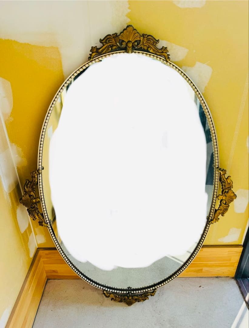 金色　楕円形　壁掛け鏡　ウォールミラー