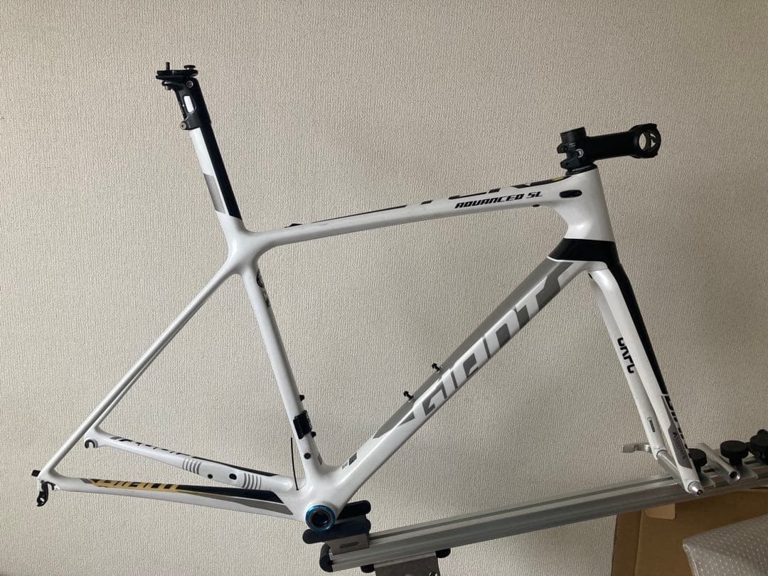 giant tcr advanced sl 2017 カーボンフレーム