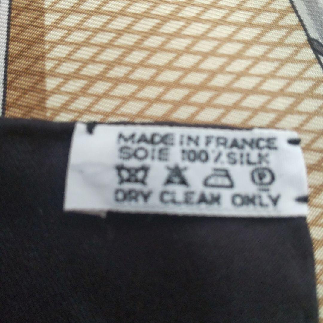 HERMÈS 杖デザイン シルクスカーフ