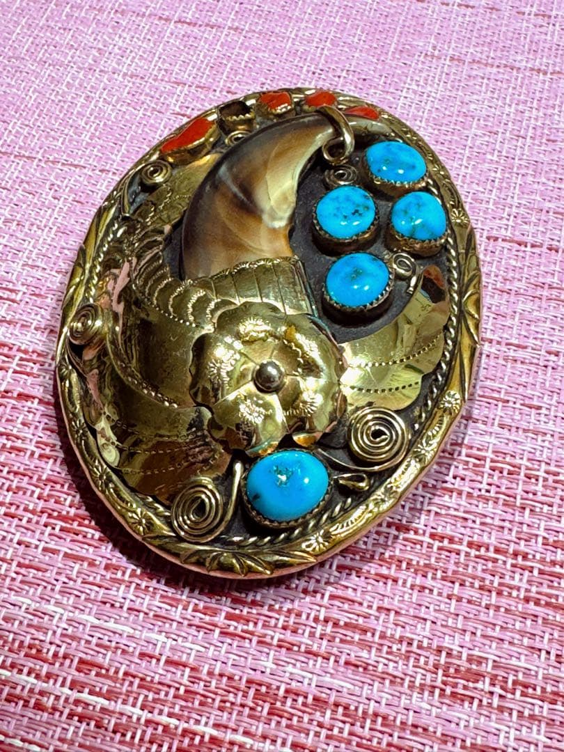 ナホバ•ネイティブアメリカン12KGFバックル•ベアクロウ•ターコイズ•赤珊瑚