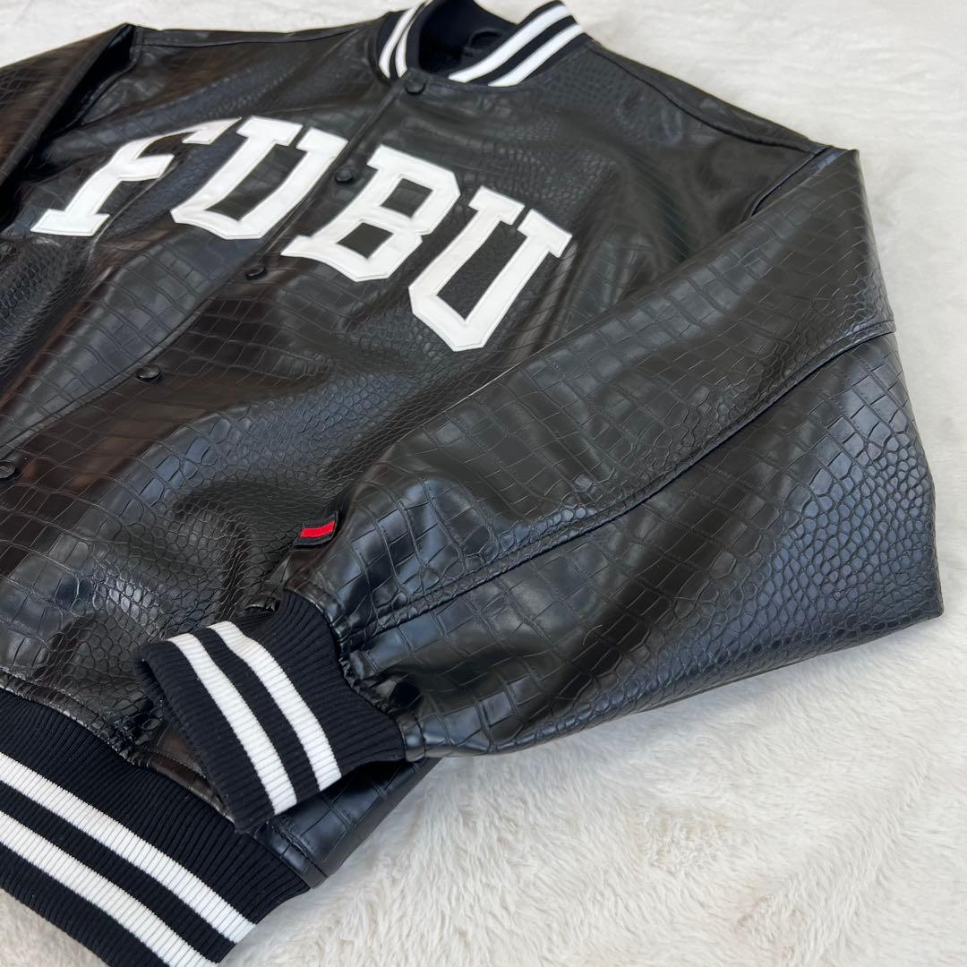 極美品✨ FUBU フェイクレザー　スタジャン フブ 黒 パイソン クロコダイル