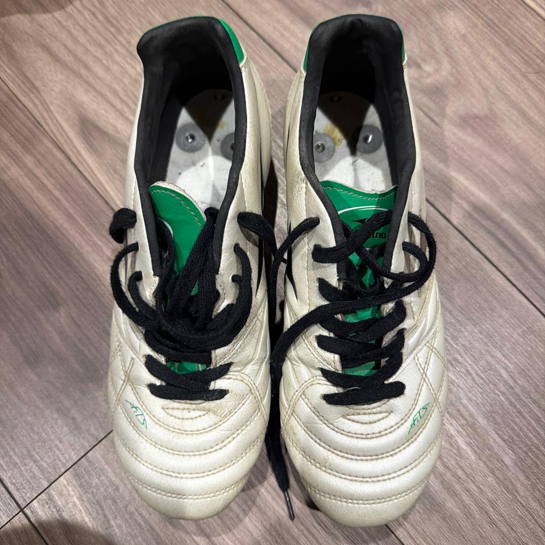 Mizunoサッカーシューズ