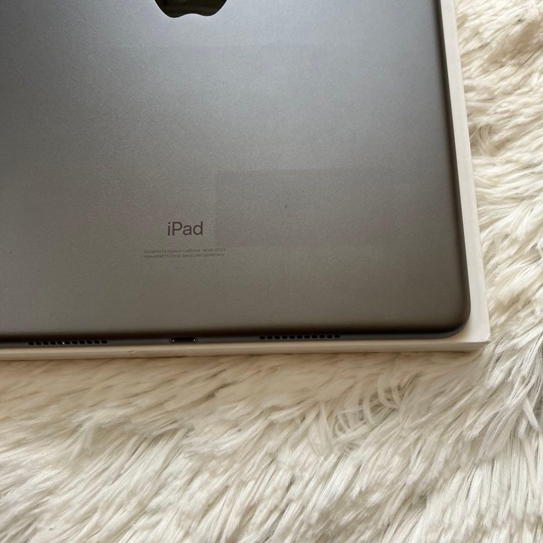 【格安】iPad Air3 256GB SIMフリー 【すぐ発送】