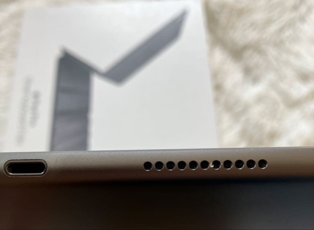 【格安】iPad Air3 256GB SIMフリー 【すぐ発送】