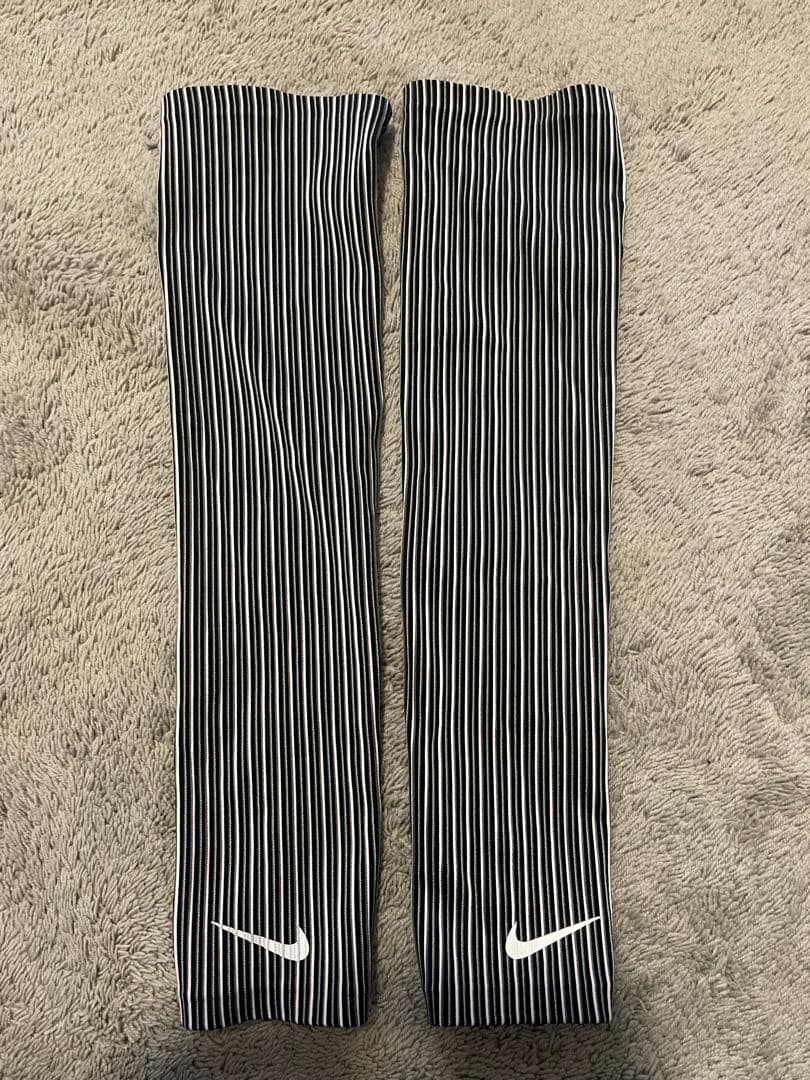 Nike アームカバー s.m