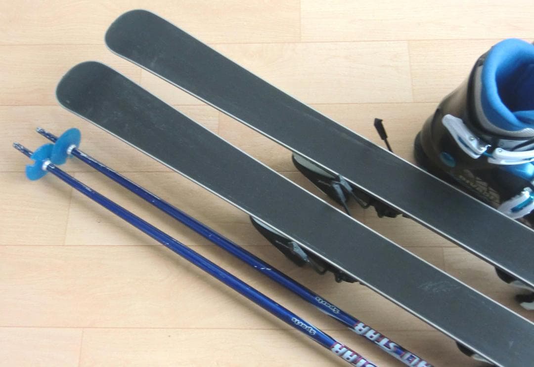 ■■送料無料■Hart■子供用スキーフルセット■板116靴22■WAX済■■