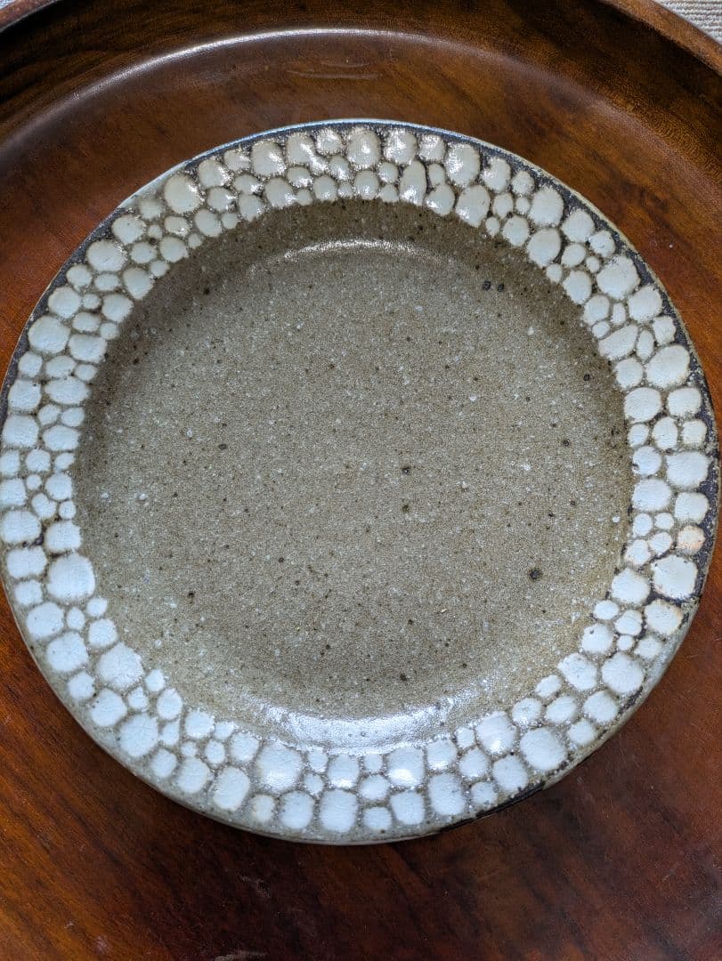 薮本寛之さん　ドット三重お皿　16cm 陶器皿 2枚セット 黒とグレー