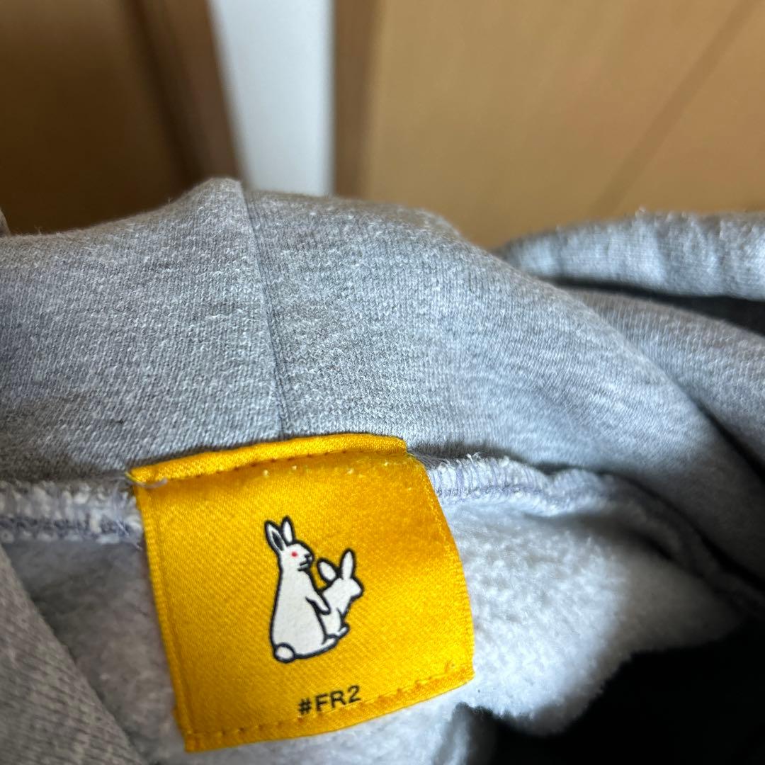 FR2 パーカー　XL