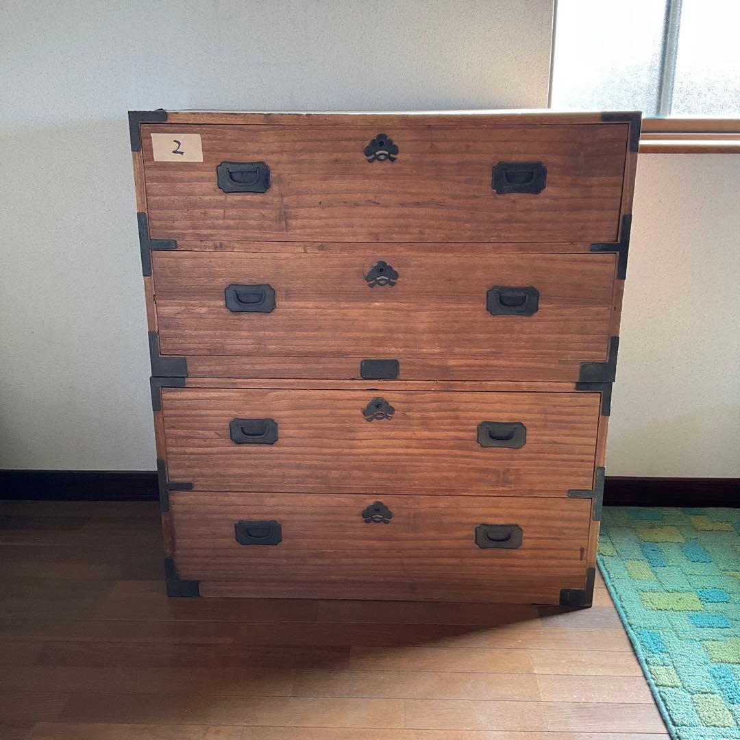 昭和家具　木製箪笥 4段 伝統的な和風デザイン　②