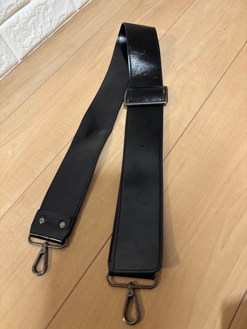 ばなな 　TINA：JOJUN ショルダー付き トラベルバッグ